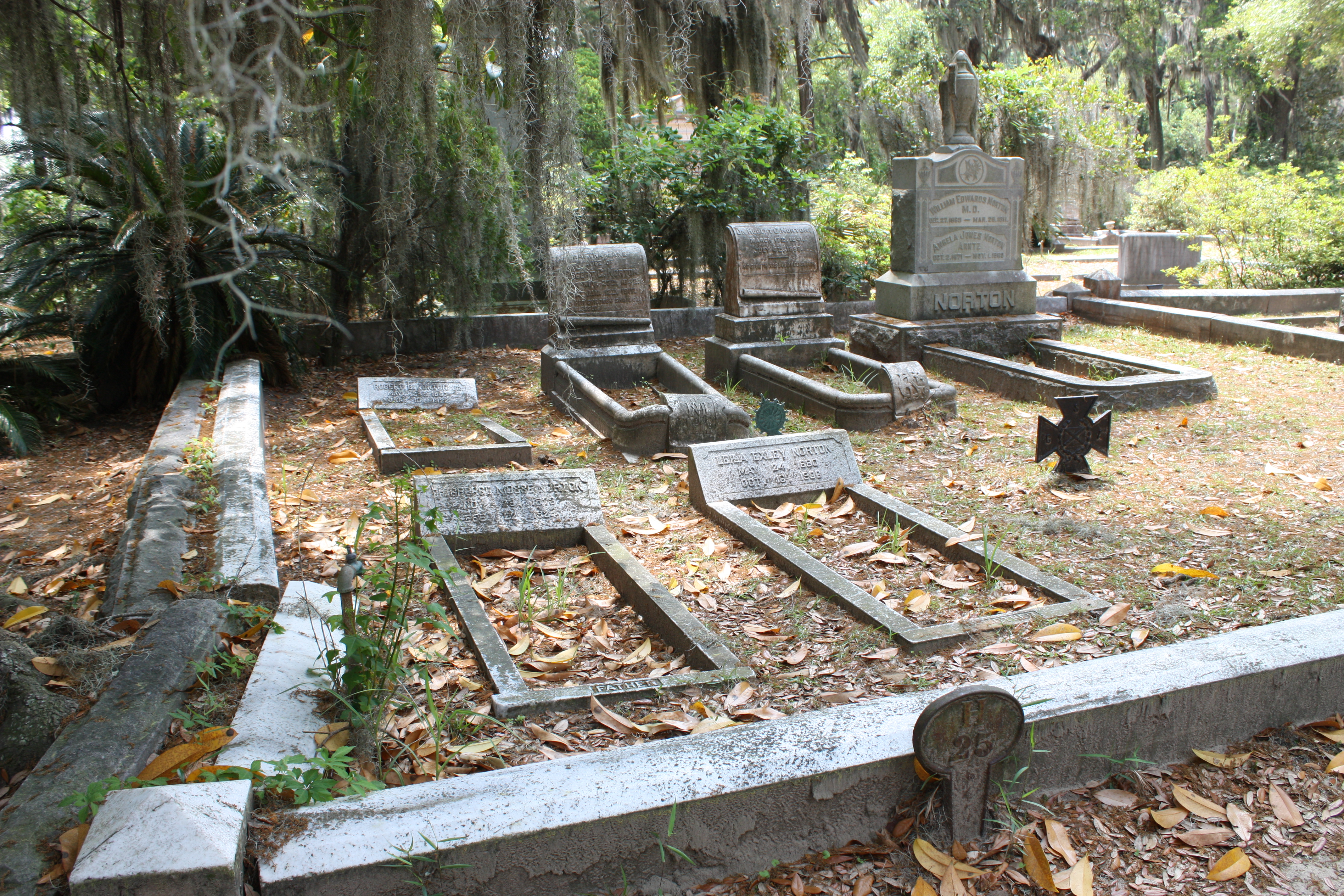 The Norton Family Plot in the Bonaventure cemetery.  Among those buried here are Robert Godfrey Norton (1841-1899), his wife Martha Jane Edwards, Robert's son George Mosse Norton and George's wife Leila Walton Exley.